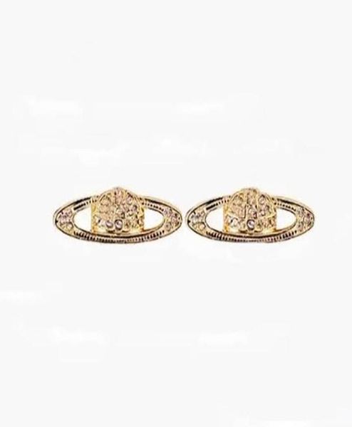 fashion have stamps diamond stud earrings classic punk jewelry for woman man lover gift with box7327616, Golden;silver
fashion have stamps diamond stud earrings classic punk jewelry for woman man lover gift with box7327616, Golden;silver