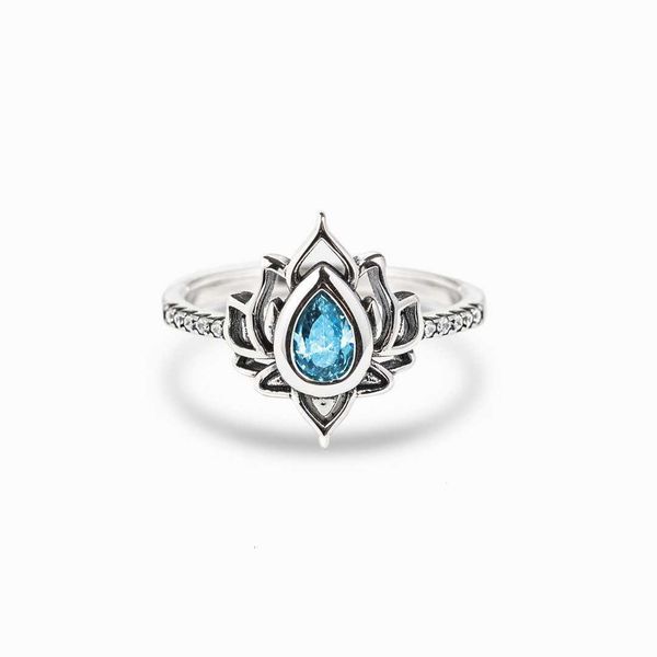 jewelry new alloy flower geometric water drop ring for women's high-end sales, Black
jewelry new alloy flower geometric water drop ring for women's high-end sales, Black