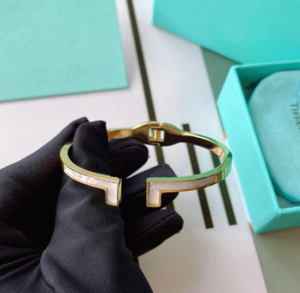 romantic women bangle bracelets fashion polychrome classic style brand designer bracelet selected gifts party travel elegant delic9678534, Black
romantic women bangle bracelets fashion polychrome classic style brand designer bracelet selected gifts party travel elegant delic9678534, Black