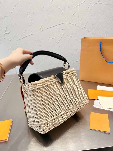 beach bag ladies woven female bucket handbag straw tote bags shoulder bags portable simple retro large capacity shopping bag
beach bag ladies woven female bucket handbag straw tote bags shoulder bags portable simple retro large capacity shopping bag