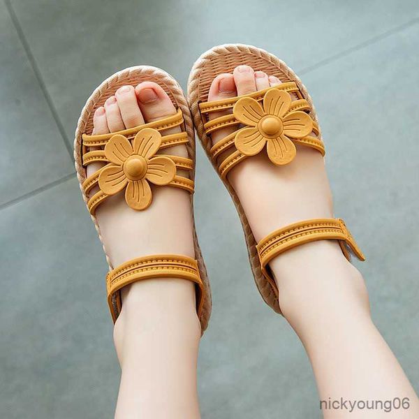 sandals sandals sweet girls sandals flowers soft children's beach shoes kids summer sandals fashion cute girls princess shoes size 24-3, Black;red
sandals sandals sweet girls sandals flowers soft children's beach shoes kids summer sandals fashion cute girls princess shoes size 24-3, Black;red