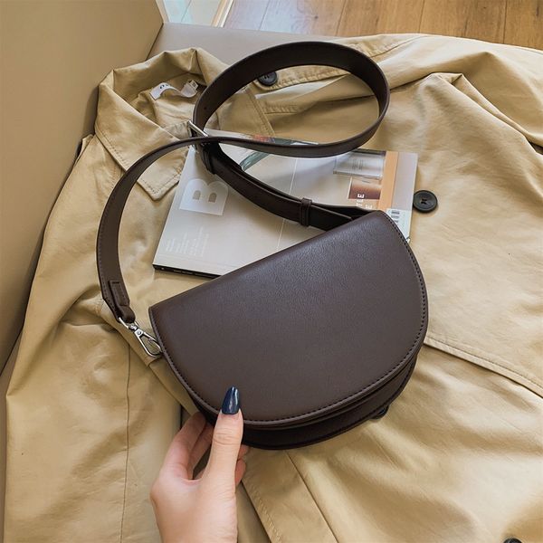 2023 fashion women's popular designer bag luxury designer bag handbag leather women's crossbody bag shoulder bag cosmetic bag wall
2023 fashion women's popular designer bag luxury designer bag handbag leather women's crossbody bag shoulder bag cosmetic bag wall