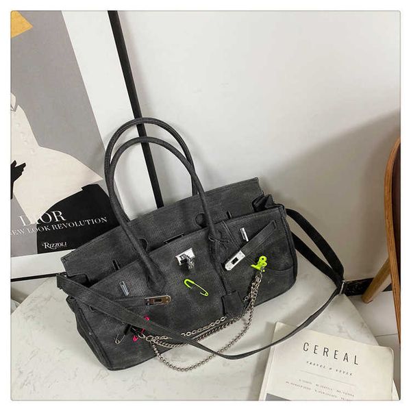 custom canvas tote bags h ermes handbags lin shanshan's same style spoof fashion cowboy bag the new creative pin chain handbag for autu
custom canvas tote bags h ermes handbags lin shanshan's same style spoof fashion cowboy bag the new creative pin chain handbag for autu