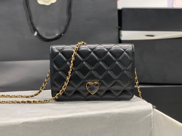 high-quality women's leather shoulder bag handbag plaid purse 23 enamelled love buckle sheepskin caviar pattern tote bag crossbody bag
high-quality women's leather shoulder bag handbag plaid purse 23 enamelled love buckle sheepskin caviar pattern tote bag crossbody bag