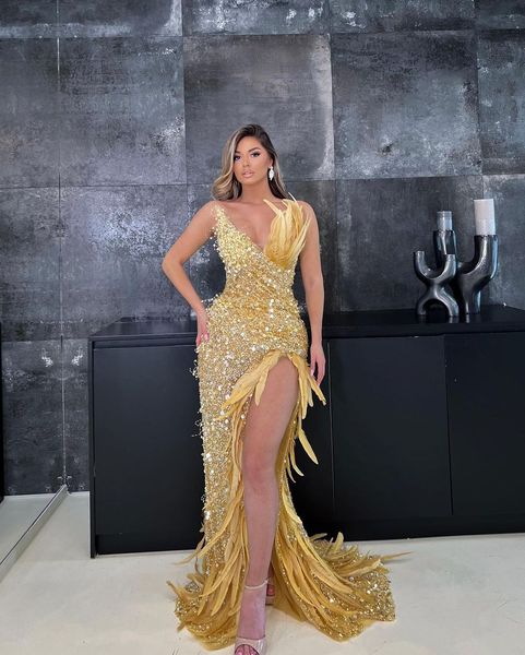 luxury mermaid evening dresses sleeveless v neck appliques floor length lace feather diamonds sparkly side slit plus size prom dress plus si, Black;red
luxury mermaid evening dresses sleeveless v neck appliques floor length lace feather diamonds sparkly side slit plus size prom dress plus si, Black;red