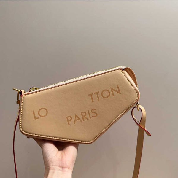 fashion triangle shoulder bag designer handbag women crossbody bags luxury leather messenger purse 15cm mini tote
fashion triangle shoulder bag designer handbag women crossbody bags luxury leather messenger purse 15cm mini tote