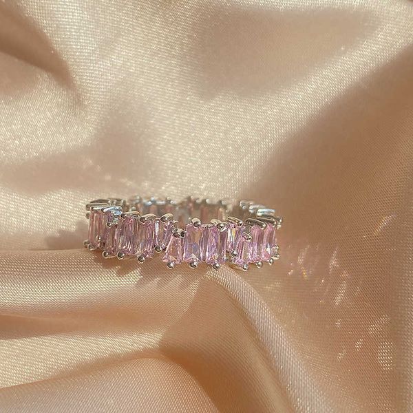 band rings fashion pink crystal zircon ring geometry irregular silvery color rings for woman party wedding korean style jewelry aa230529, Silver
band rings fashion pink crystal zircon ring geometry irregular silvery color rings for woman party wedding korean style jewelry aa230529, Silver