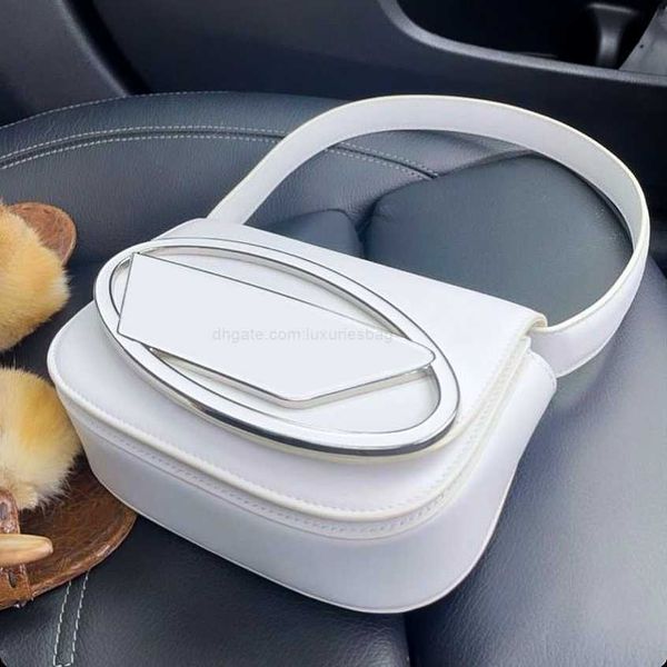 deisels fashion italian brand cool shoulder bag womens mens leather designer luxury handbag crossbody tote oil lady wallet silver pochette c
deisels fashion italian brand cool shoulder bag womens mens leather designer luxury handbag crossbody tote oil lady wallet silver pochette c