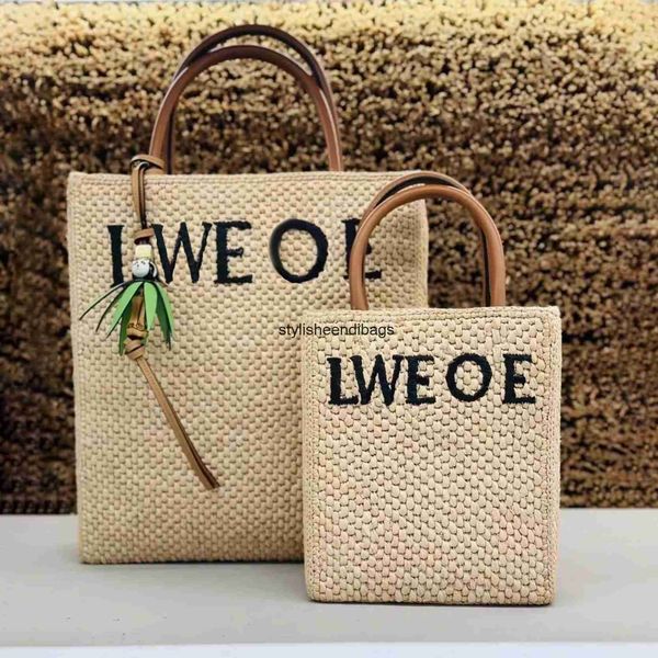 stylisheendibags woman raffia basket straw anagram shoulder clutch bag shopper tote mens handbag wallet designer bag luxury mini pochette we
stylisheendibags woman raffia basket straw anagram shoulder clutch bag shopper tote mens handbag wallet designer bag luxury mini pochette we