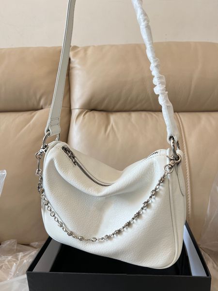 grade 1:1 corolla leather shoulder bag fashion metal logo for women's large capacity underarm zipper chicken block bag cross logo desig
grade 1:1 corolla leather shoulder bag fashion metal logo for women's large capacity underarm zipper chicken block bag cross logo desig
