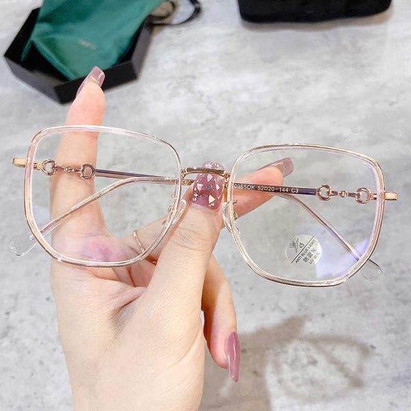 sunglasses collectable gg0965ok spring new korean version trend big frame anti blue ray mobile glasses for men and women personality style, White;black
sunglasses collectable gg0965ok spring new korean version trend big frame anti blue ray mobile glasses for men and women personality style, White;black