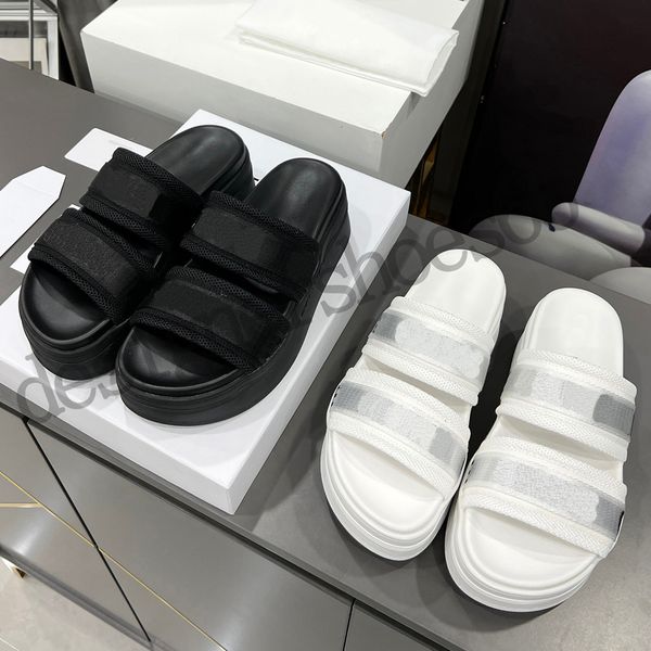 triompher sandals platform sandals popular womens brand sandals and slippers with signature logo on the upper casual beach sandal height 8cm, Black
triompher sandals platform sandals popular womens brand sandals and slippers with signature logo on the upper casual beach sandal height 8cm, Black
