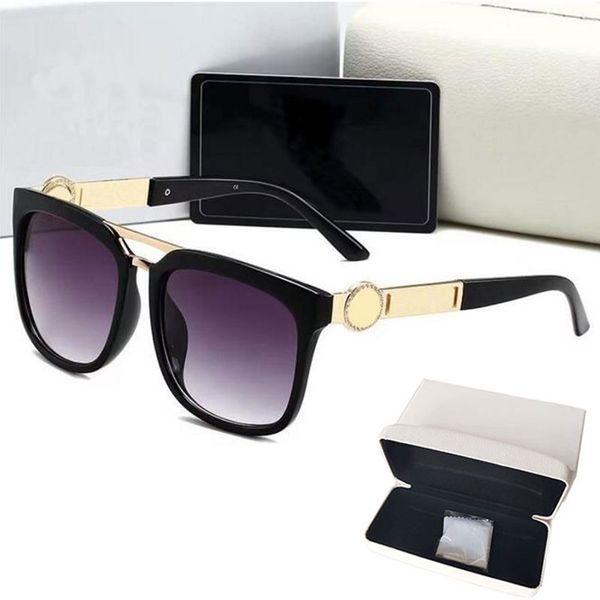 beach womans sunglasses millionaire mens sun glasses net red same glasses brand men designer eyeglass gradient women spectacles 2097 sun gla, White;black
beach womans sunglasses millionaire mens sun glasses net red same glasses brand men designer eyeglass gradient women spectacles 2097 sun gla, White;black