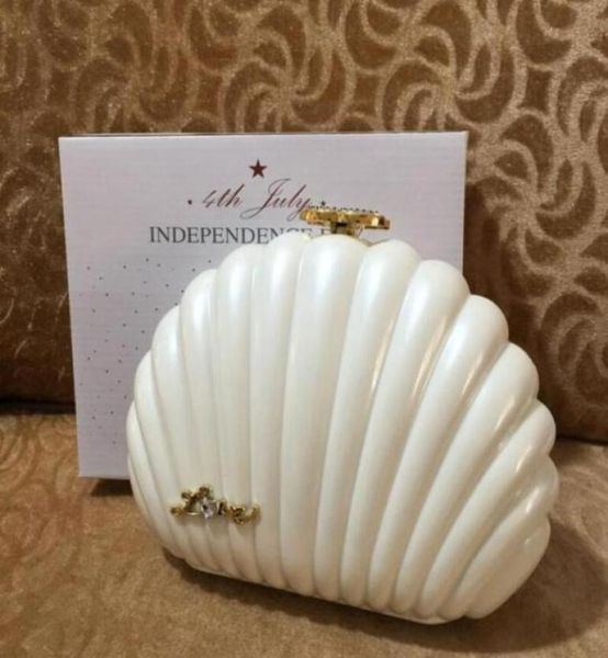 luxury pearl shell evening bag 4th july independence day women handbags fashion clutch wallet come gift box48745975632115
luxury pearl shell evening bag 4th july independence day women handbags fashion clutch wallet come gift box48745975632115
