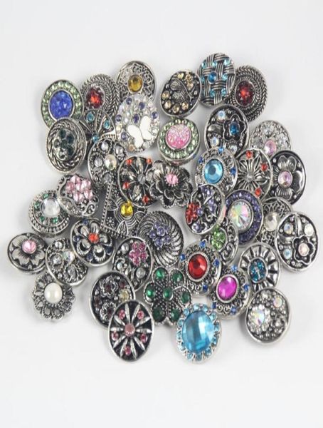 whole 18mm metal snap button 50pcs lot mix many designs charm rhinestone styles diy snaps buttons jewelry noosa chunk5938445, Golden;silver 
whole 18mm metal snap button 50pcs lot mix many designs charm rhinestone styles diy snaps buttons jewelry noosa chunk5938445, Golden;silver