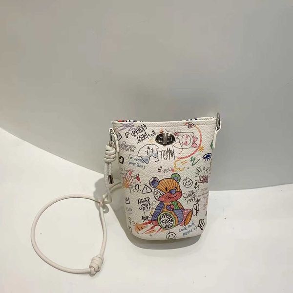 shoulder graffiti bag for women 2023 new popular small crowd crossbody cartoon bucket bags 230529
shoulder graffiti bag for women 2023 new popular small crowd crossbody cartoon bucket bags 230529