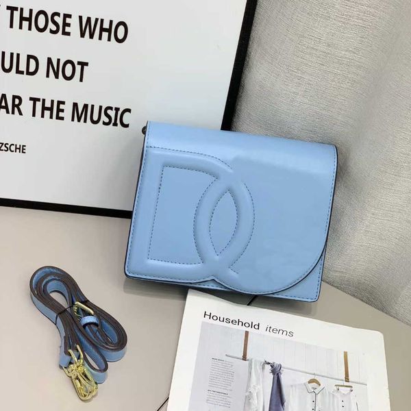 designer crossbody bags women shoulder bags d luxury purse leather box handbag square bag wallets 230524
designer crossbody bags women shoulder bags d luxury purse leather box handbag square bag wallets 230524