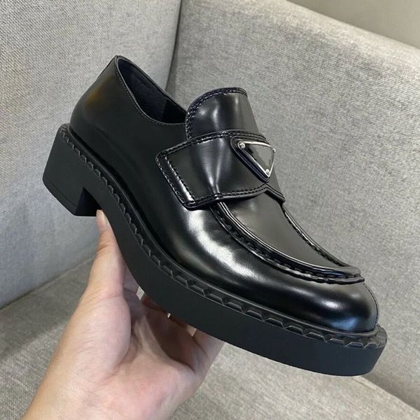 designer shoe loafers women casual monolith triangle logo black leather shoes increase platform sneakers cloudbust classic patent matte with
designer shoe loafers women casual monolith triangle logo black leather shoes increase platform sneakers cloudbust classic patent matte with