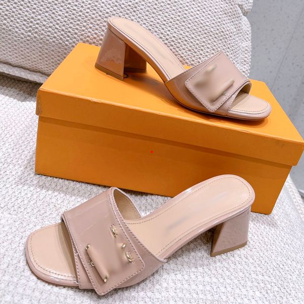 2023 fashion women satin sandals luxury slipper platform sandal fashion satin silk shoes rubber slip on loafers scarf fabric comfortable sli, Black
2023 fashion women satin sandals luxury slipper platform sandal fashion satin silk shoes rubber slip on loafers scarf fabric comfortable sli, Black
