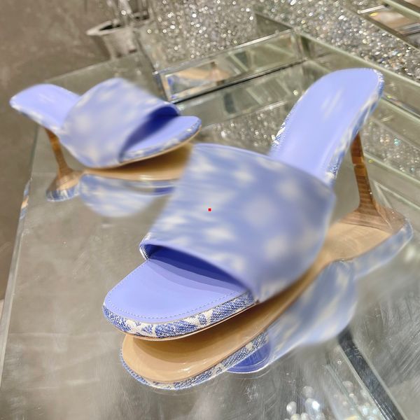 2023 fashion slippers for women fashion luxury floral striped pantoufle summer rubber fabric flats flip flops sliders designer slides sandal, Black
2023 fashion slippers for women fashion luxury floral striped pantoufle summer rubber fabric flats flip flops sliders designer slides sandal, Black