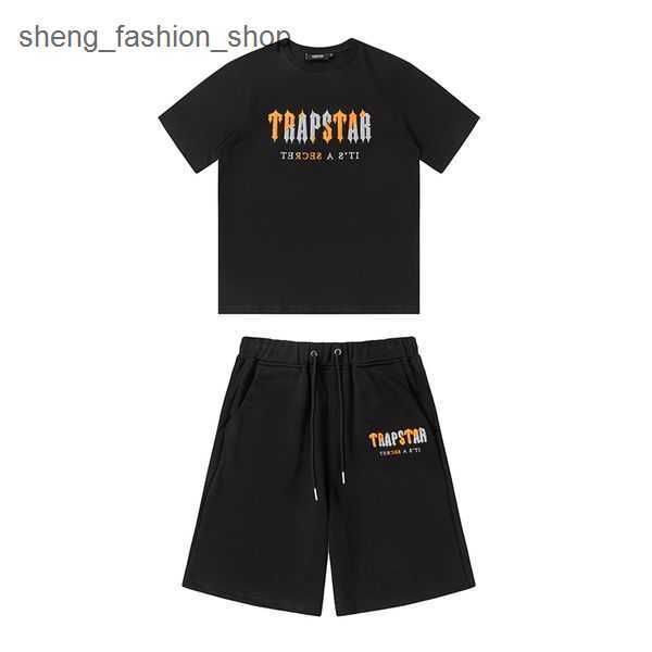 2023 designer shirt trapstar london suit chest towel embroidery mens t and shorts casual street shirts british fashion 2 4jkd, White;black
2023 designer shirt trapstar london suit chest towel embroidery mens t and shorts casual street shirts british fashion 2 4jkd, White;black