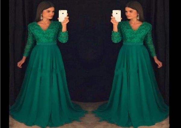 vintage emerald green chiffon evening dresses with long sleeve v neck prom dress beaded evening wear formal party gown vestid9308222, Black;red
vintage emerald green chiffon evening dresses with long sleeve v neck prom dress beaded evening wear formal party gown vestid9308222, Black;red