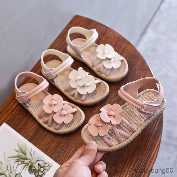 sandals children sandals summer new cute flower kids shoes fashion light soft flats toddler baby girl sandals casual beach shoes r230529, Black;red
sandals children sandals summer new cute flower kids shoes fashion light soft flats toddler baby girl sandals casual beach shoes r230529, Black;red