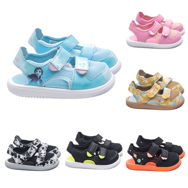2023 water sandal cti leisure breathable children's hooded sandals designer slippers platform kids croos slides triple black pink class, Black;red
2023 water sandal cti leisure breathable children's hooded sandals designer slippers platform kids croos slides triple black pink class, Black;red