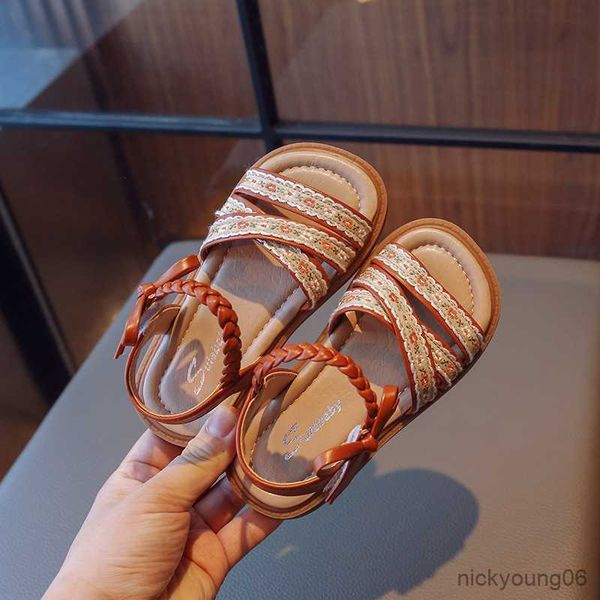 sandals girls sandals children fashion toddler girl shoes non-slip versatile kids shoes bow weave flat style 2023 summer new r230529, Black;red
sandals girls sandals children fashion toddler girl shoes non-slip versatile kids shoes bow weave flat style 2023 summer new r230529, Black;red