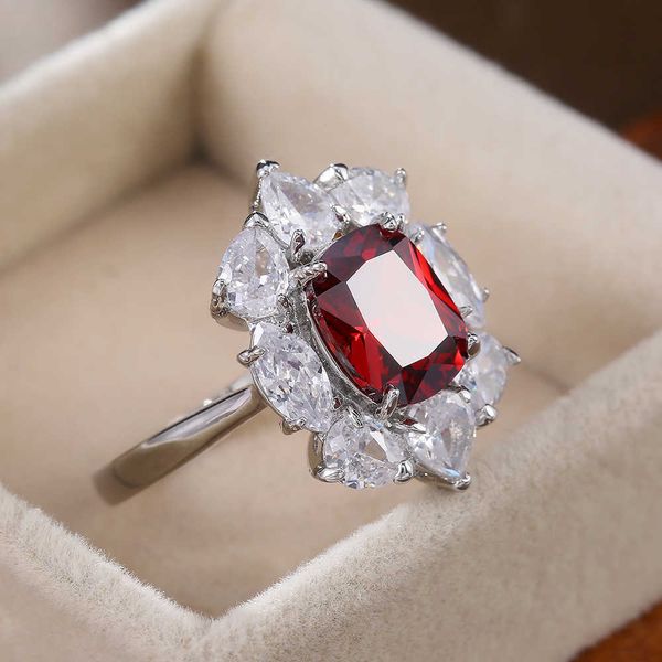 band rings huitan gorgeous women rings white/red cubic zirconia anniversary gift for r graceful lady party finger rings classic jewelry aa23, Silver
band rings huitan gorgeous women rings white/red cubic zirconia anniversary gift for r graceful lady party finger rings classic jewelry aa23, Silver