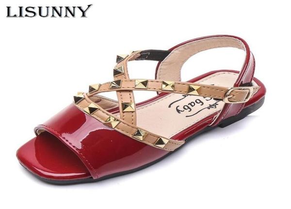 summer children sandals girls princess performance shoes fashion sequins rivets sandals for girls kids soft bottom beach1565922, Black;red
summer children sandals girls princess performance shoes fashion sequins rivets sandals for girls kids soft bottom beach1565922, Black;red