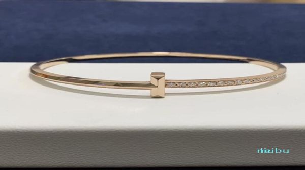 fashion love metal feeling bracelet the jewel girl set diamond a couple039s gift designer jewelry 18 karat rose gold of lin4181330, Golden;silver
fashion love metal feeling bracelet the jewel girl set diamond a couple039s gift designer jewelry 18 karat rose gold of lin4181330, Golden;silver