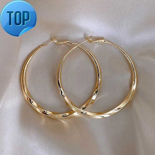 french large ring earrings 2023 new fashion design premium light luxury circular earrings accessories, Golden
french large ring earrings 2023 new fashion design premium light luxury circular earrings accessories, Golden
