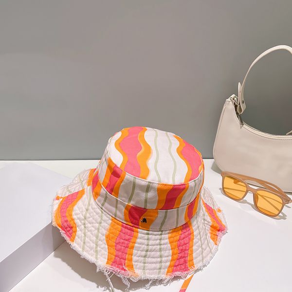 luxurys designer bucket hat classic letters women printed sling label fashion plain sunscreen beach printed street style fisherman hats dail, Blue;gray
luxurys designer bucket hat classic letters women printed sling label fashion plain sunscreen beach printed street style fisherman hats dail, Blue;gray