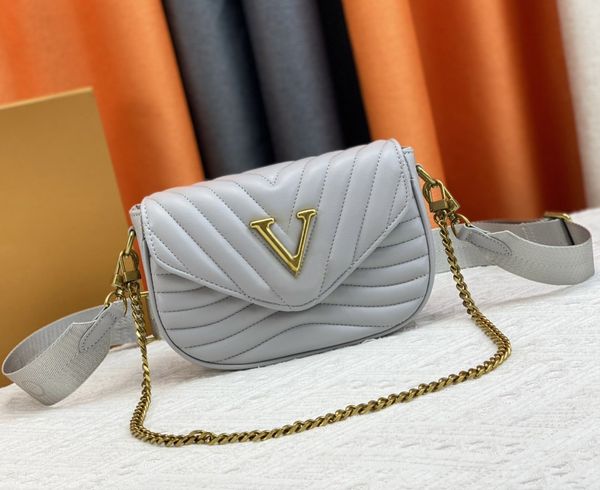 designer women shoulder bags luxury multi pochette handbags quality flower letters new wave chain bag ladies fashion metal digram crossbody
designer women shoulder bags luxury multi pochette handbags quality flower letters new wave chain bag ladies fashion metal digram crossbody