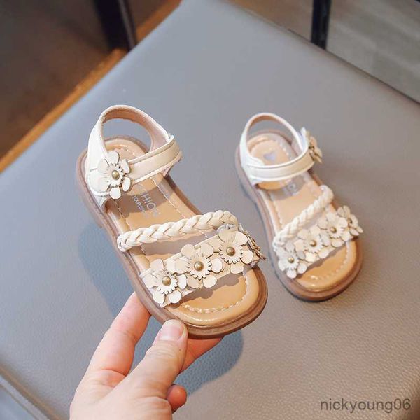 sandals girls sandals children fashion flowers weave beautiful little princess versatile cute kids mary janes for party wedding shows r23052, Black;red
sandals girls sandals children fashion flowers weave beautiful little princess versatile cute kids mary janes for party wedding shows r23052, Black;red
