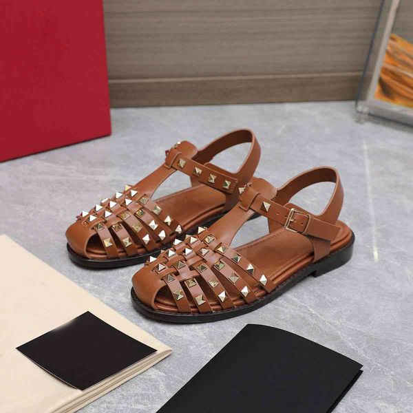 brand new womens sandal rivet low heel shoes casual dress shoe buckle toe all real leather big size 35-42, Black
brand new womens sandal rivet low heel shoes casual dress shoe buckle toe all real leather big size 35-42, Black