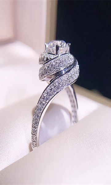 size 510 choucong brand luxury jewelry 925 sterling silver round cut white z cz diamond women wedding cross band ring for lov3273753, Slivery;golden
size 510 choucong brand luxury jewelry 925 sterling silver round cut white z cz diamond women wedding cross band ring for lov3273753, Slivery;golden