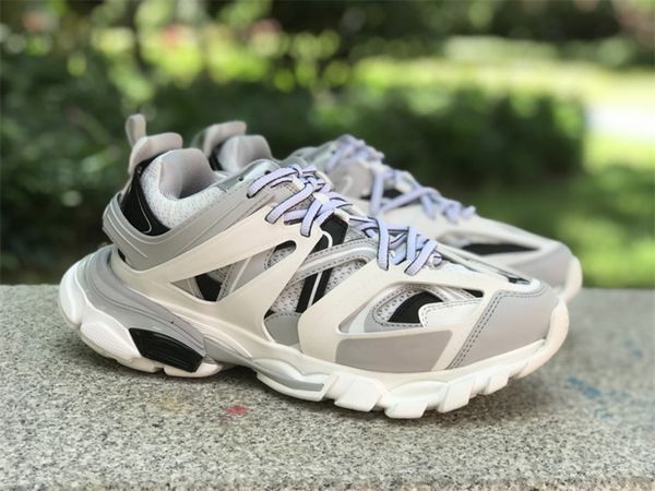 b 3.0 mens/womens basketball shoes white black grey track led sports sneakers available with og box
b 3.0 mens/womens basketball shoes white black grey track led sports sneakers available with og box