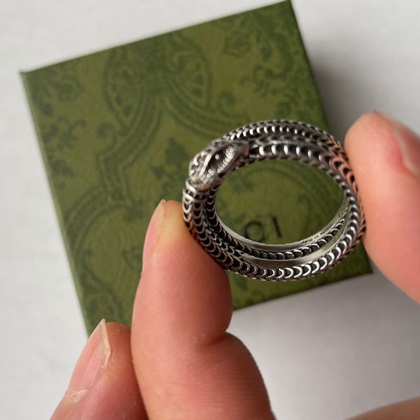 desinger ring mens and womens lady silver snake plated pattern couple rings jewlery
desinger ring mens and womens lady silver snake plated pattern couple rings jewlery