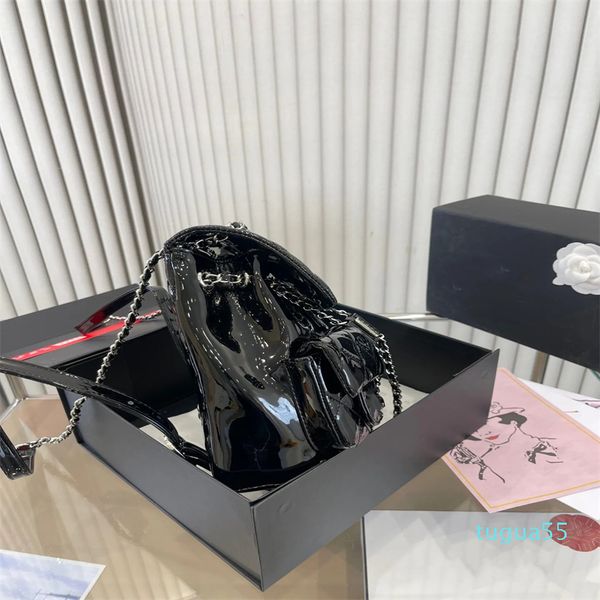 backpack classic designer bag women's backpack school bag computer travel chain bag handbag leisure bags large
backpack classic designer bag women's backpack school bag computer travel chain bag handbag leisure bags large