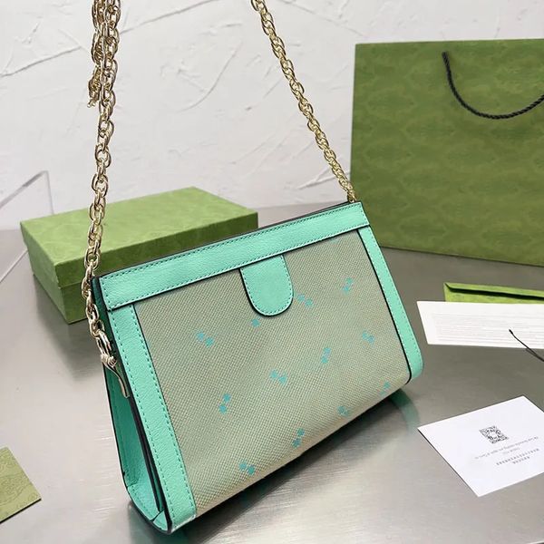 clutch clip bag fashion designer bags metal hardware chain handbags women crossbody purse canvas leather classic letter magnetic buckle purs
clutch clip bag fashion designer bags metal hardware chain handbags women crossbody purse canvas leather classic letter magnetic buckle purs