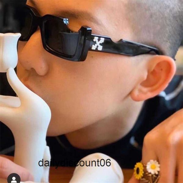 sunglasses off notched plate small frame white special-shaped ins net red star same6quk2ubz, White;black
sunglasses off notched plate small frame white special-shaped ins net red star same6quk2ubz, White;black