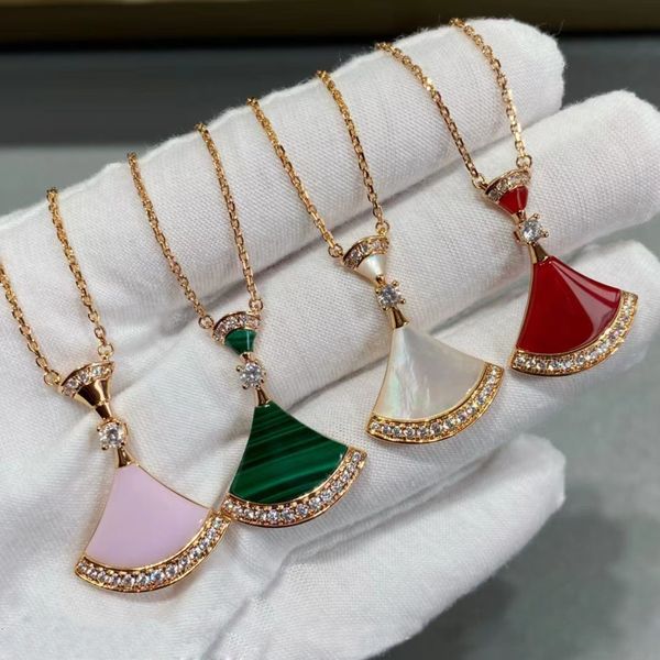 thick gold skirt necklace white mother-of-pearl fan 18k rose gold fan-shaped pendant turquoise light luxury clavicle chain, Silver
thick gold skirt necklace white mother-of-pearl fan 18k rose gold fan-shaped pendant turquoise light luxury clavicle chain, Silver