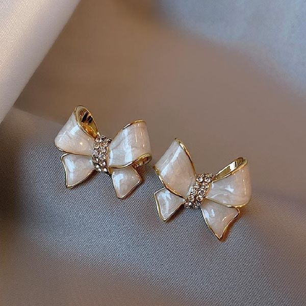 fashion elegant style enamel bow stud earring round studs for women wedding party gift high quality, Golden;silver
fashion elegant style enamel bow stud earring round studs for women wedding party gift high quality, Golden;silver