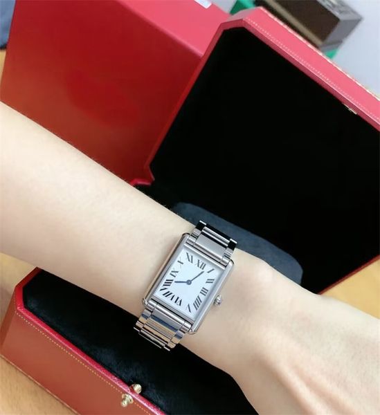 quartz movement watch tank mens designer watches moder style montre de luxe outdoor fashion accessories wristwatch designer with bulue steel, Slivery;brown
quartz movement watch tank mens designer watches moder style montre de luxe outdoor fashion accessories wristwatch designer with bulue steel, Slivery;brown