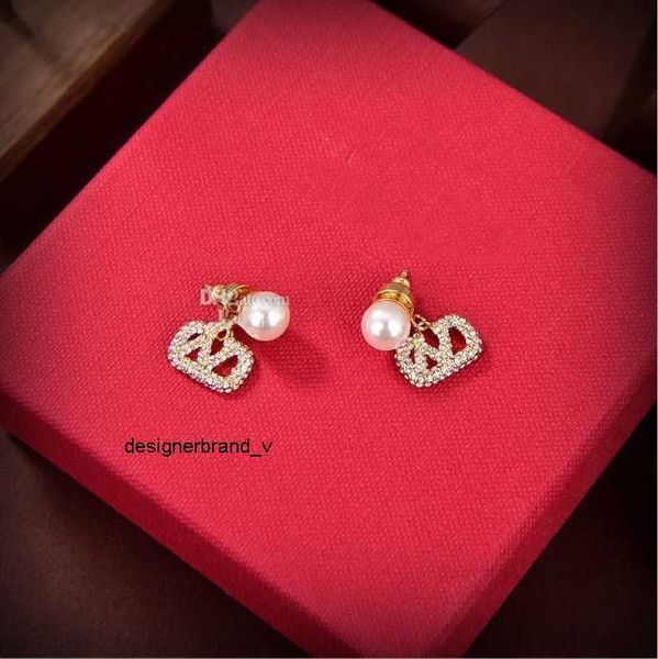 designer earring designer earrings for women letter v stud earing luxury fashion hoop jewelry metal valentinoity sdgsdgd, Golden;silver
designer earring designer earrings for women letter v stud earing luxury fashion hoop jewelry metal valentinoity sdgsdgd, Golden;silver