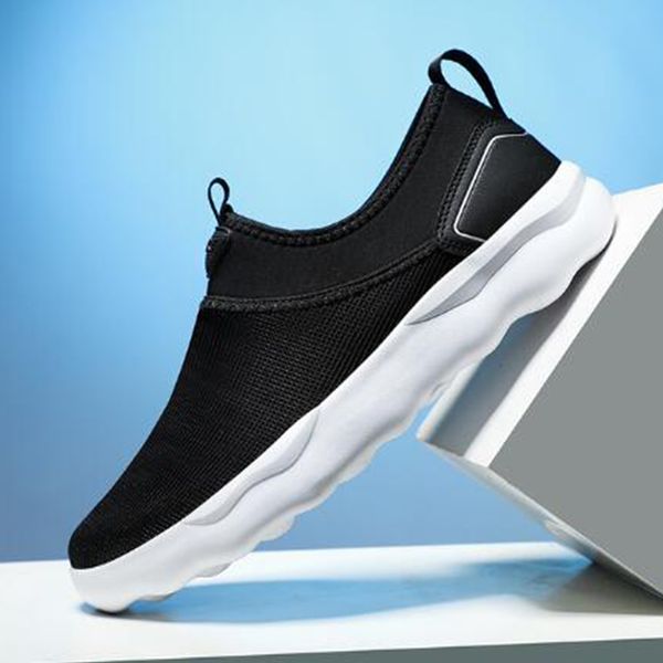 soft sole walking running shoes men summer ultra-light slip-male loafers sneakers black white grey women outdoor shoes
soft sole walking running shoes men summer ultra-light slip-male loafers sneakers black white grey women outdoor shoes