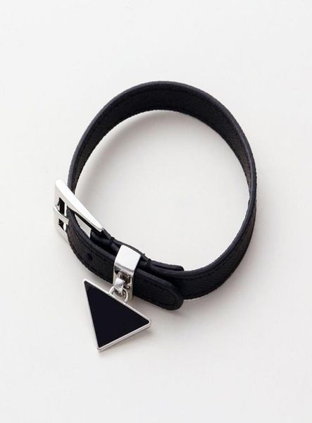 mens clover bracelet classic designer women leather bracelets jewelry luxury casual men womens triangle fashion p bracelets7973758, Golden;silver
mens clover bracelet classic designer women leather bracelets jewelry luxury casual men womens triangle fashion p bracelets7973758, Golden;silver