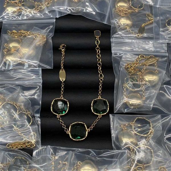 luxury designer valentinoity bracelet lucky link charm bracelet exquisite jewelry elegant temperament versatile dghei dcvyua hckwe, Golden;silver
luxury designer valentinoity bracelet lucky link charm bracelet exquisite jewelry elegant temperament versatile dghei dcvyua hckwe, Golden;silver